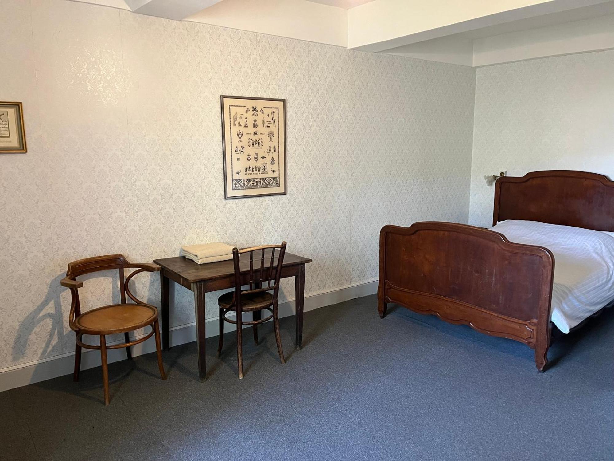 Saint-Laurent-du-Pape Domaine De L'Amiral Bed & Breakfast エクステリア 写真