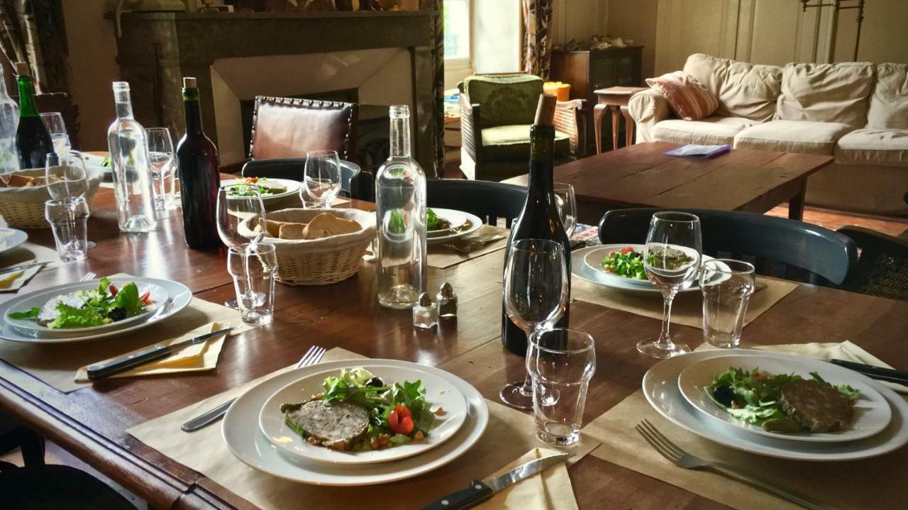 Saint-Laurent-du-Pape Domaine De L'Amiral Bed & Breakfast エクステリア 写真