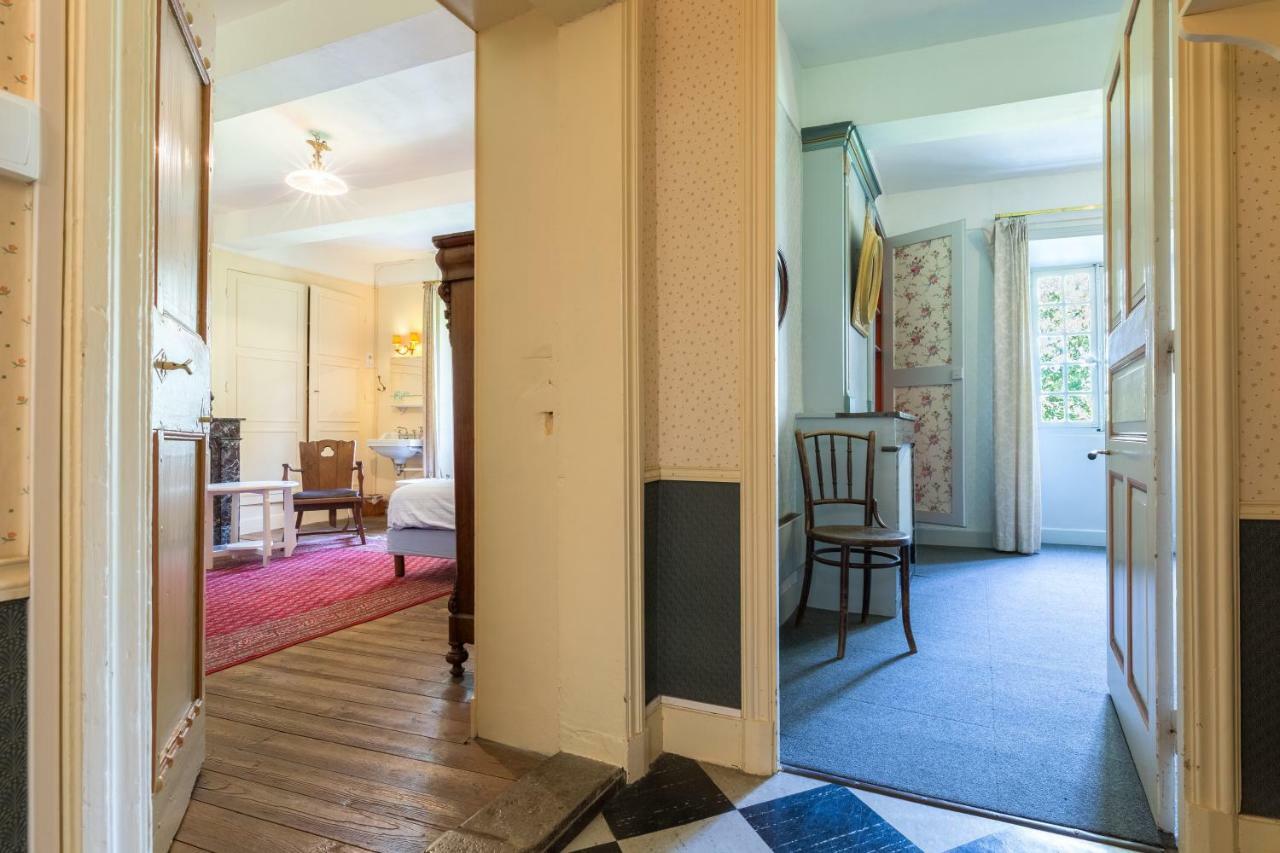 Saint-Laurent-du-Pape Domaine De L'Amiral Bed & Breakfast エクステリア 写真